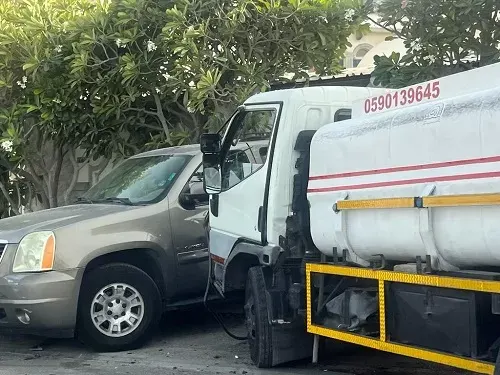 سيهات.. مال الـ “وايت” فكسّر سيارتين