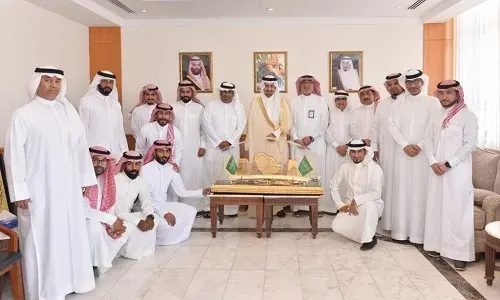 محافظ القطيف يحتفي بإنجازات نادي الترجي