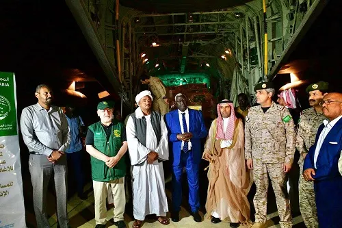 وصول الطائرة الإغاثية الثانية لمساعدة الشعب السوداني