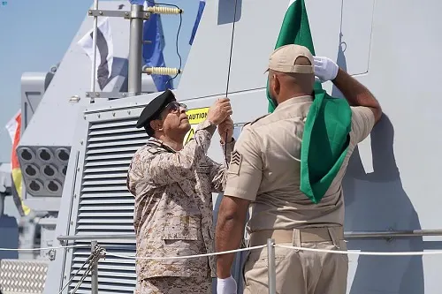 دعم الأسطول الغربي بزورقين جديدين بمنظومة مدفعية