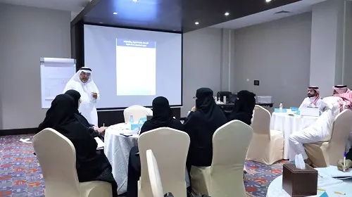 10 برامج تدريب لقيادات تعليم الشرقية