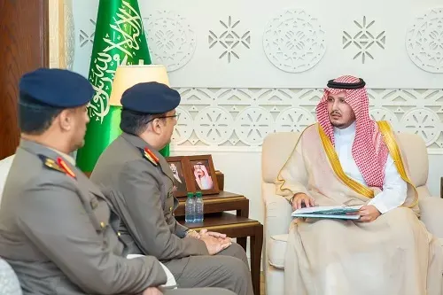 نائب أمير الشرقية يطلع على إنجازات الدفاع المدني