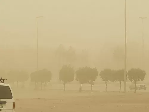 رياح وأتربة على الجبيل و الخبر و الدمام و القطيف و رأس تنورة