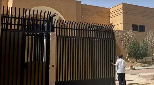 إعادة فتح سفارة إيران بالمملكة غداً