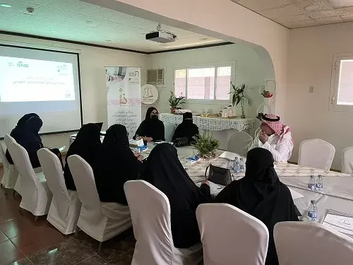 أنامل ذهب تستقطب المستفيدات لتدريب على الخياطة والتطريز