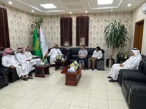 المطيري يبحث إنتاج البذور المحسنة وتطوير المزارعين