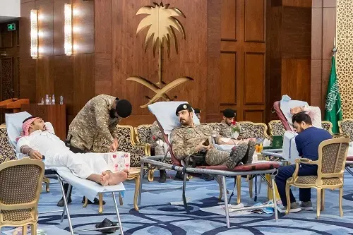 موظفو إمارة الشرقية يتبرعون بالدم في الدمام