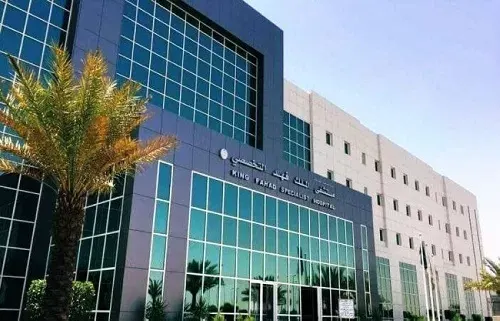 تبوك.. إنقاذ حياة أربعيني أصيبَ بفشل في الرئة