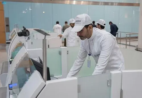 الذكاء الاصطناعي يعمل في الحج