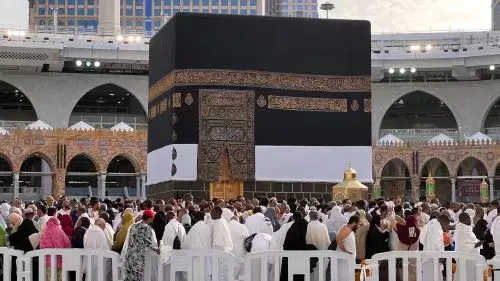 بدء موسم العمرة للمواطنين والمقيمين والخليجيين