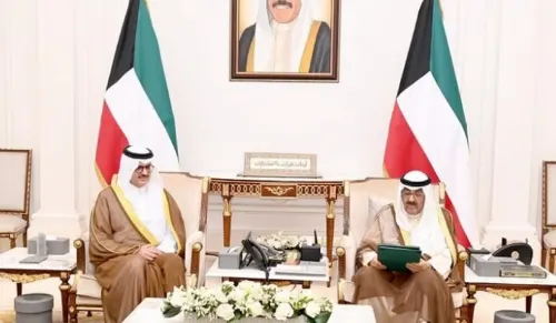 الملك يدعو أمير الكويت إلى قمة جدة الخليجية