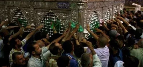 زيارة الحسين والسيدة زينب في مصر.. سياحة خوّفتها السياسة.. وشجّعها الاقتصاد