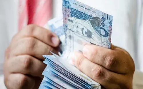القطاع العام: صرف راتب مايو قبل عيد الأضحى