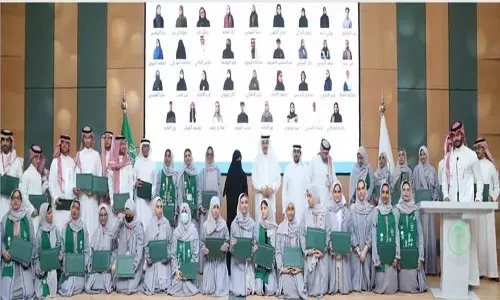وزير البيئة يُكرّم أبطال “آيسف 2023م” الحاصلين على 27 جائزة عالمية