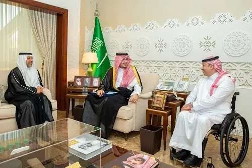 نائب أمير الشرقية يتسلم التقرير السنوي لجمعية “تعافي”