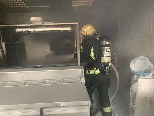 بعد حريق أطفال الأحساء.. إصابة شخص في حريق مطعم في الدمام