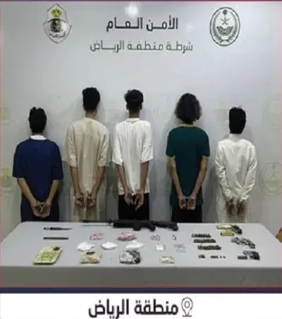 الحرب على المخدرات.. حصيلة السبت القبض على 12 مروجاً ومهرباً