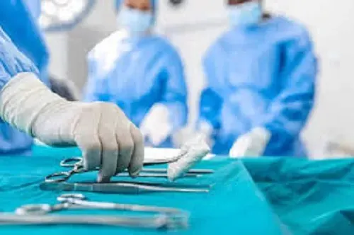 عملية 60 دقيقة لإنقاذ طفل من ضيق حاد في الشريان الأبهر