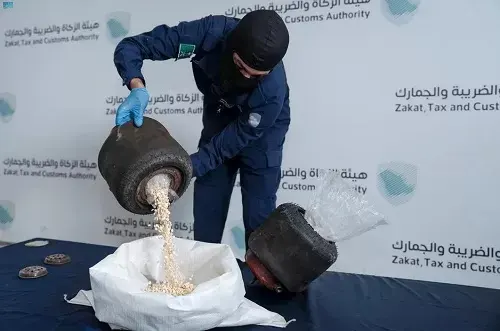 جمرك الحديثة.. إحباط 3 محاولات لتهريب أكثر من 151 ألف حبة كبتاجون