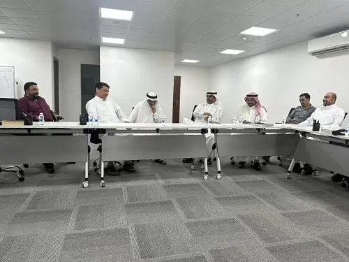 جمعية سيهات تعايد موظفيها