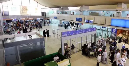في مطار جدة.. إنقاذ حياة حاجة توقف قلبها 27 دقيقة