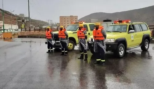 هطول أمطار رعدية على معظم المناطق بدءاً من الغد.. والمدني يحذر