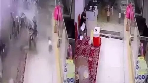 فيديو] سيارة تقتحم مطعم كبدة في شرورة.. وإصابة عامل