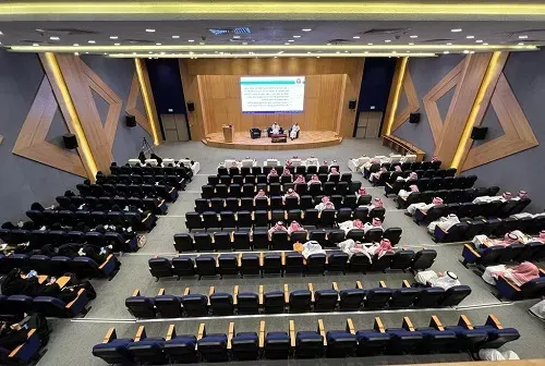 “أدوار متجددة لقيادة واعدة” في تعليم الشرقية