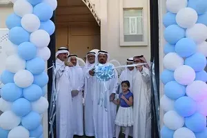 فيديو] بـ 33 فصلاً ثنائيّ اللغة.. التهذيب تقصُّ شريط أول مدرسة عالمية في القطيف