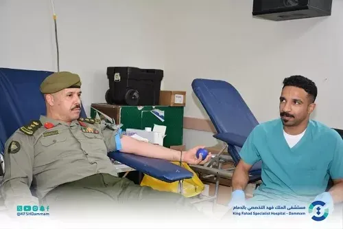 منسوبو جوازات الشرقية يتبرعون بالدم لتخصصي الدمام