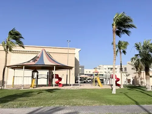 القطيف.. تأهيل وتطوير الواجهات البحرية والحدائق