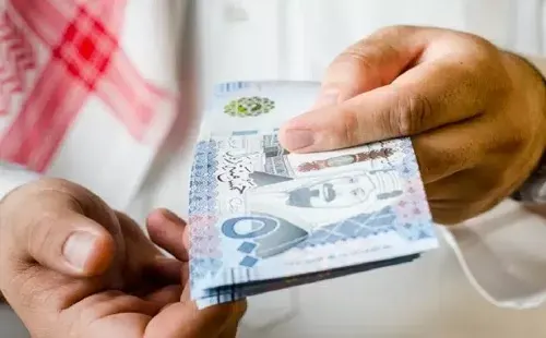 لائحة رعاية الأيتام.. 60 ألفاً للزواج و 20 ألفاً للاحتضان و5 آلاف شهرياً للمعاق