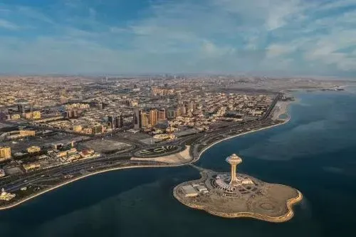رياح مثيرة للأتربة على الشرقية.. و”العظمى” في الدمام والقطيف 43