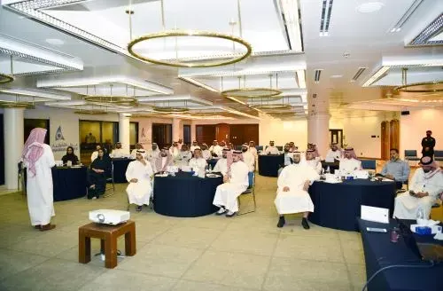 35 متدرباً اجتازوا برنامج “صناعة النفط” في غرفة الشرقية