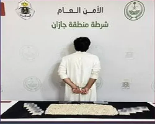 جازان.. 8 آلاف قرص إمفيتامين في سيارة شاب