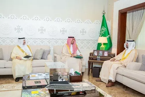 نائب أمير الشرقية يستقبل رئيس النيابة العامة في المنطقة