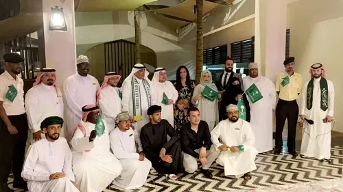 وفد إعلامي سعودي يحتفل بالوطن في صلالة