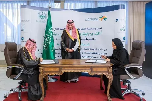 نائب أمير الشرقية يرعى توقيع 4 اتفاقيات لتوظيف السعوديين