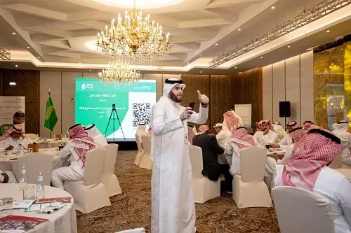 “الغطاء النباتي” يبحث إنشاء جمعيات للرعاة وتصميم برنامج إرشاد رعوي