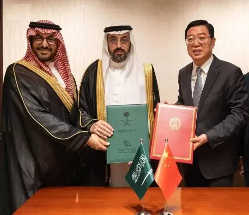 اعتماد رئيس.. الصينيون قادمون إلى السعودية.. ﺳﯿﺎﺣاً