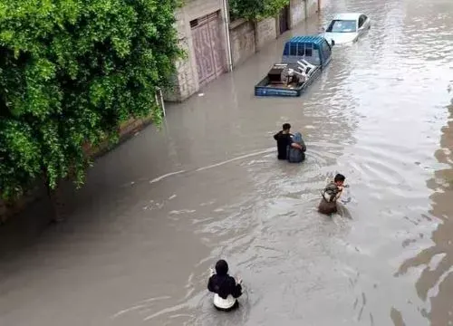 من العالم] قادمًا من اليونان.. “دانيال” يُغرق ليبيا ويتجه إلى مصر