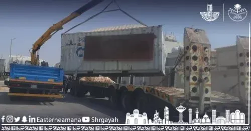 مصادرة ٣ أطنان من الخضار والفواكه.. ورصد 20 سيارة مهملة في الدمام