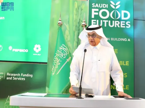 وزير البيئة: 17 مليار ريال للنهوض بقطاع الدواجن