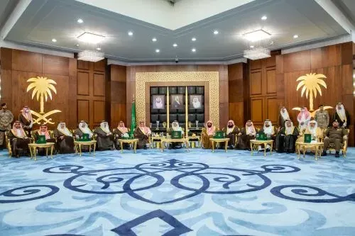 أمير الشرقية في “الاثنينية”: المملكة تسير بثبات نحو مستقبل مشرق