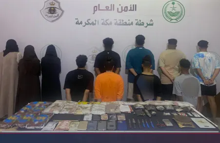 جدة.. سقوط 11 مروجاً وبحوزتهم 21 كيلو حشيش