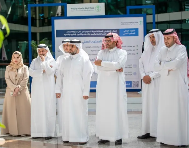 “البيئة” تستعرض حوافز وممكنات تنمية المحتوى المحلي