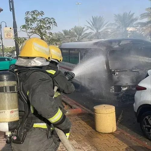 الرياض.. النار تلتهم مقدمة حافلة في حي السليمانية