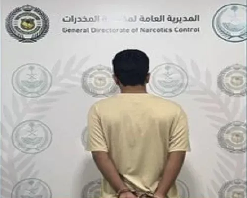 تبوك.. مروج حشيش في قبضة الأمن