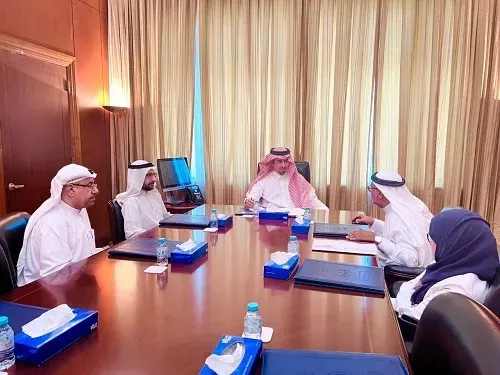 محافظ القطيف يلتقي أعضاء جمعية “شمس”