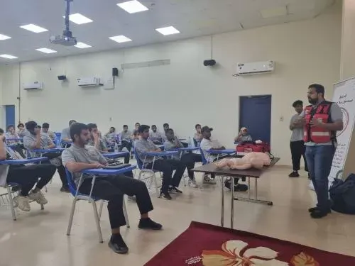 “في كليتنا مسعفين” دورة تدريبية بـ “تقنية القطيف”